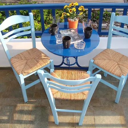 Boussetil Capanmat Lejlighedshotel Tínos