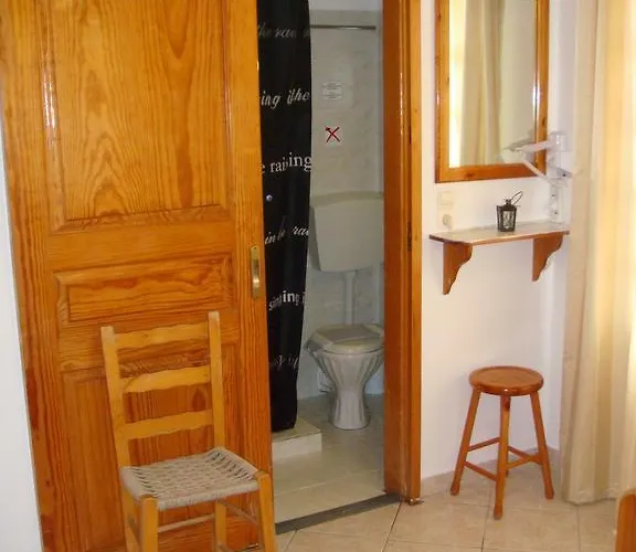 Aparthotel Boussetil Capanmat Tínos