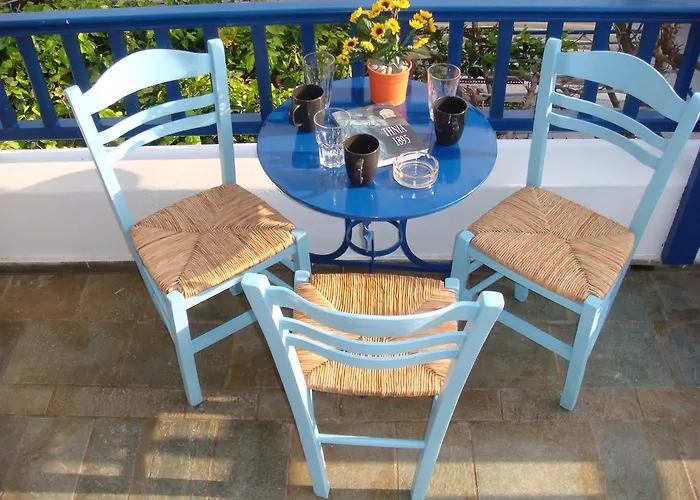 Boussetil Capanmat Aparthotel Tínos