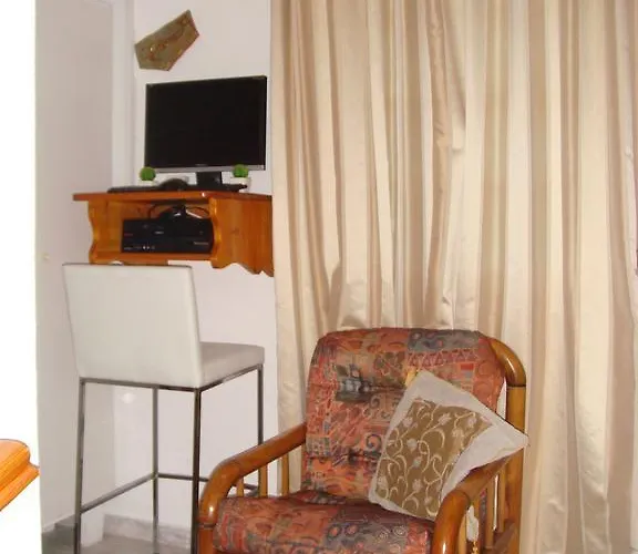 Aparthotel Boussetil Capanmat