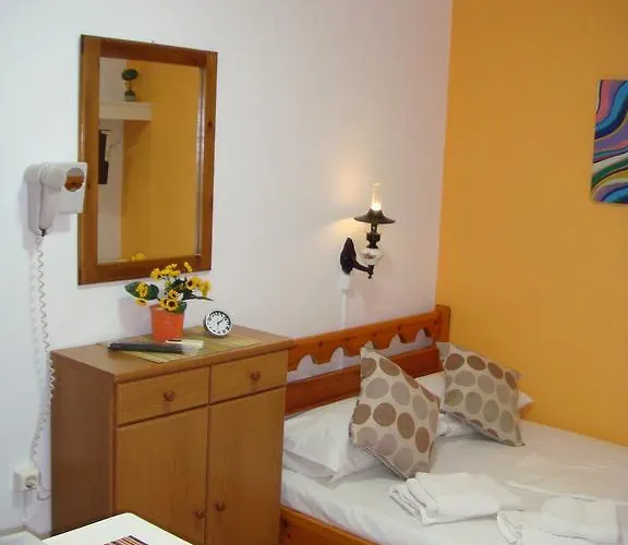 Boussetil Capanmat 3*