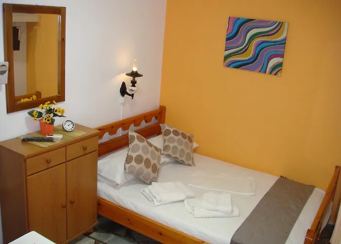 Aparthotel Boussetil Capanmat 3*