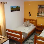 Boussetil Capanmat 3*