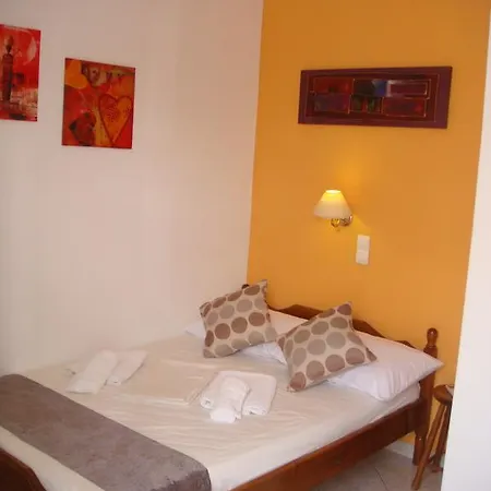 Boussetil Capanmat 2* Tinos