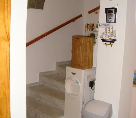 Boussetil Capanmat Wyspa Tinos