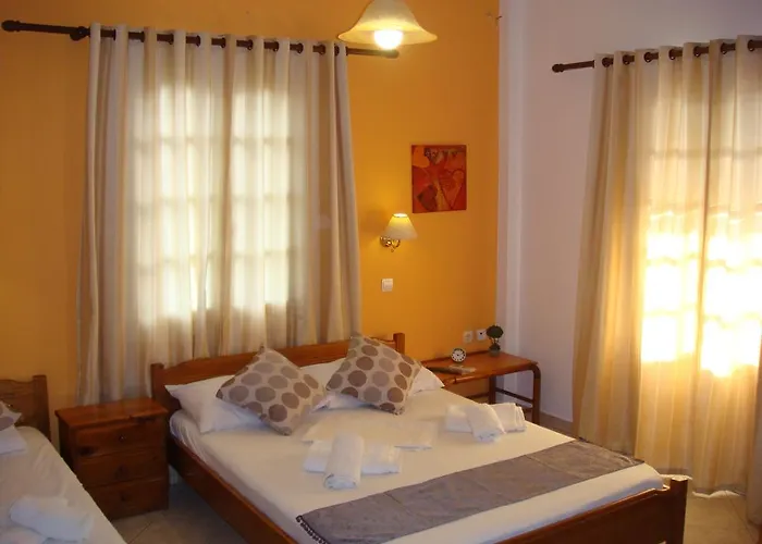 Boussetil Capanmat Hotel apartamentowy